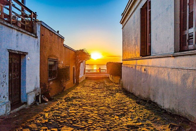 2-Days and 1 Night visiting Colonia and Montevideo - Montevideo’s three-hour city tour