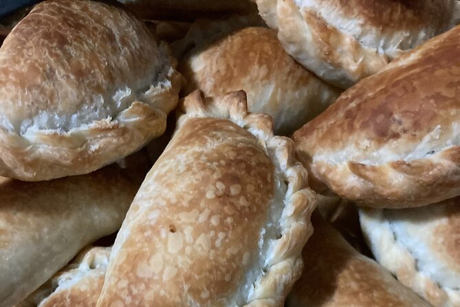 3-Hour Buenos Aires Empanadas and Alfajores Cooking Class - Getting to Av. Paseo Colón 1355