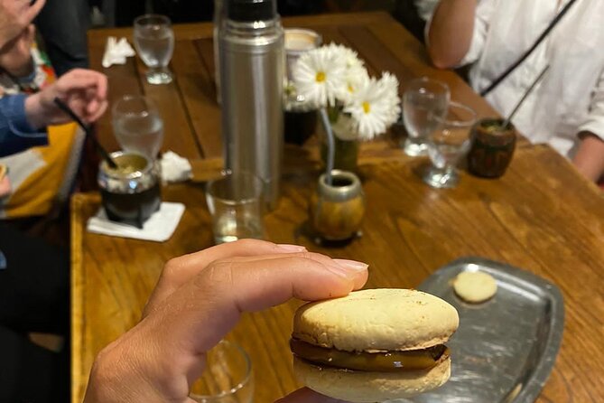 3-Hour Buenos Aires Empanadas and Alfajores Cooking Class - Making empanadas from dough to braided edges