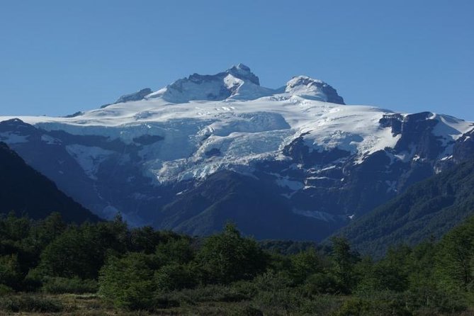 4-Day Trip to Bariloche by Air from Buenos Aires - Day 1: A soft landing in Bariloche