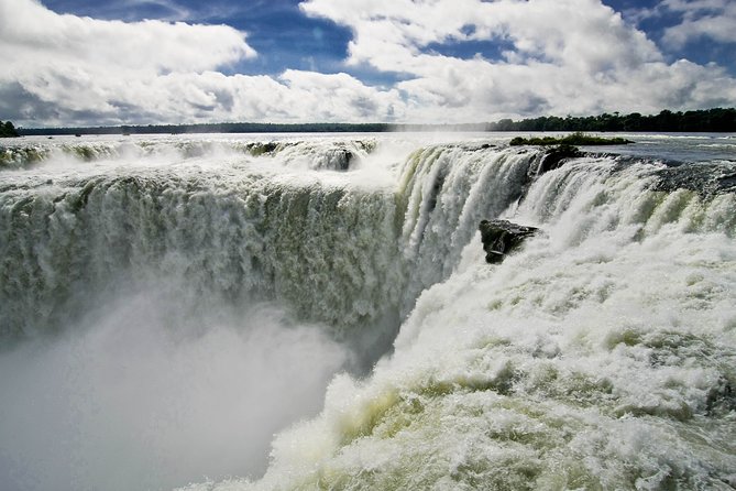 9-Day Glaciers, Falls and Tango - Buenos Aires, El Calafate and Iguazu Falls - Buenos Aires in three hours, from May Square to Recoleta