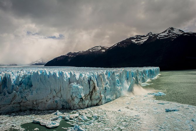 9-Day Patagonia Tour: El Calafate, El Chalten and Puerto Natales - Day 2: Perito Moreno Glacier from every angle