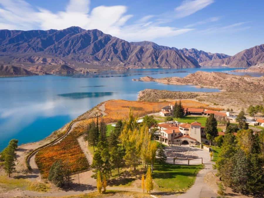 Adventure & Flavor: Breakfast, Rafting & Asado in Mendoza - Two Hours on the Mendoza River