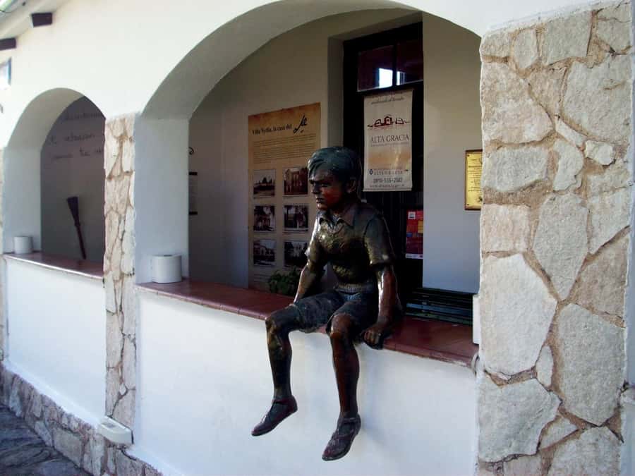 Alta Gracia Historical City Tour from Cordoba - The Tajamar and Alta Gracia’s green spaces