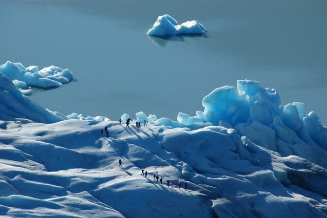 Amazing Minitrekking in Perito Moreno Glacier - The 20-minute boat crossing at Bajo de las Sombras