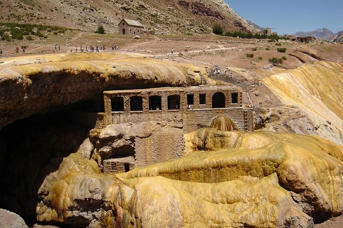 Andes High Mountain Tour in Mendoza - 7:30 to 8:30 a.m., leaving Mendoza behind