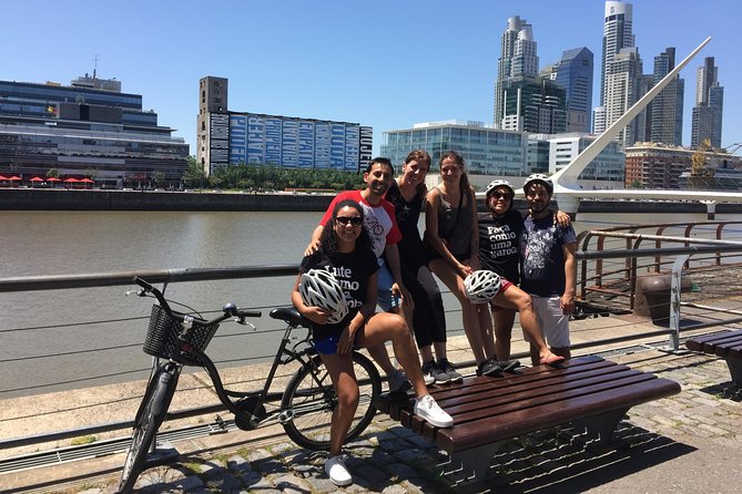 Argentine Women Bike Tour - Plaza de Mayo and the Mothers Who Resisted