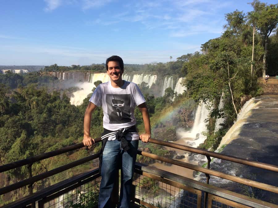 Argentinean Falls with Gran Aventura Boat Tour - Who should book this experience?