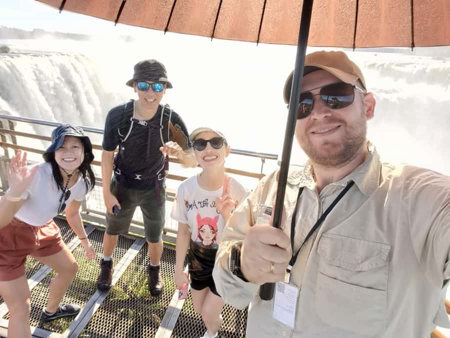 Argentinian Falls Tour + Optional Boat Ride (Private) - Five things that make this Iguazu tour useful