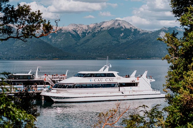 Arrayanes Forest with Victoria Island - Six to seven hours, with some schedule risk