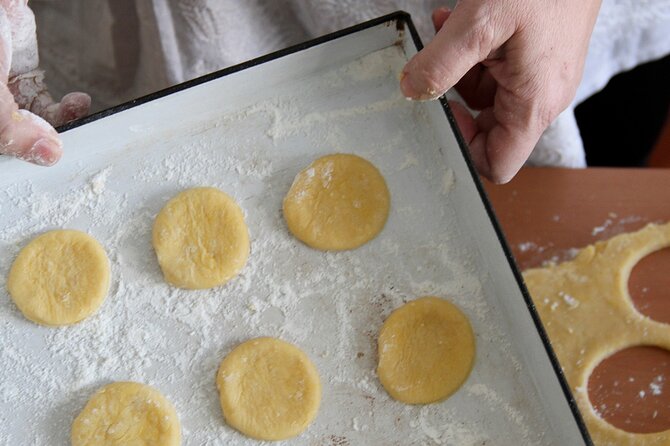 BA: Empanadas and Alfajores Cooking Experience in Palermo - What this Palermo food experience is really about