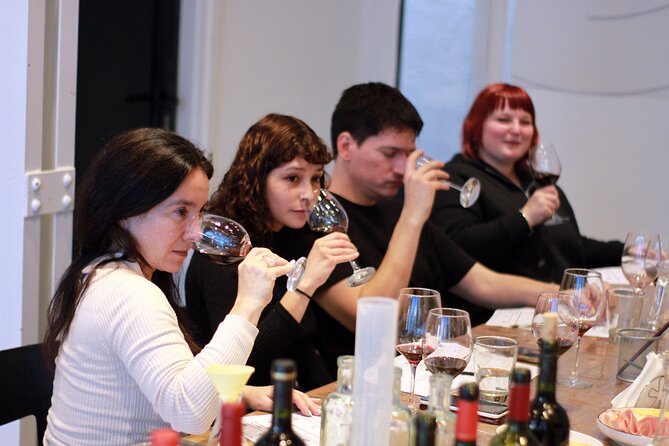 BA: Premium Empanadas Cooking Class & Wine Tasting in Palermo - Why empanadas are a smart introduction to Buenos Aires