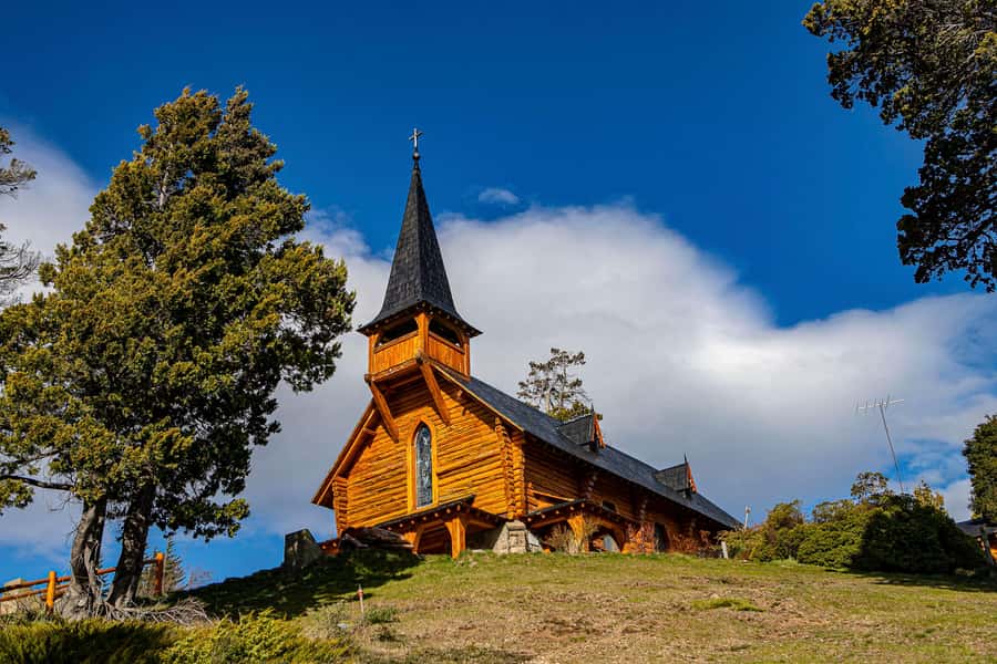 Bariloche: Half-Day Small Circuit Tour with Mount Campanario - The Angostura Bridge and Moreno Lake