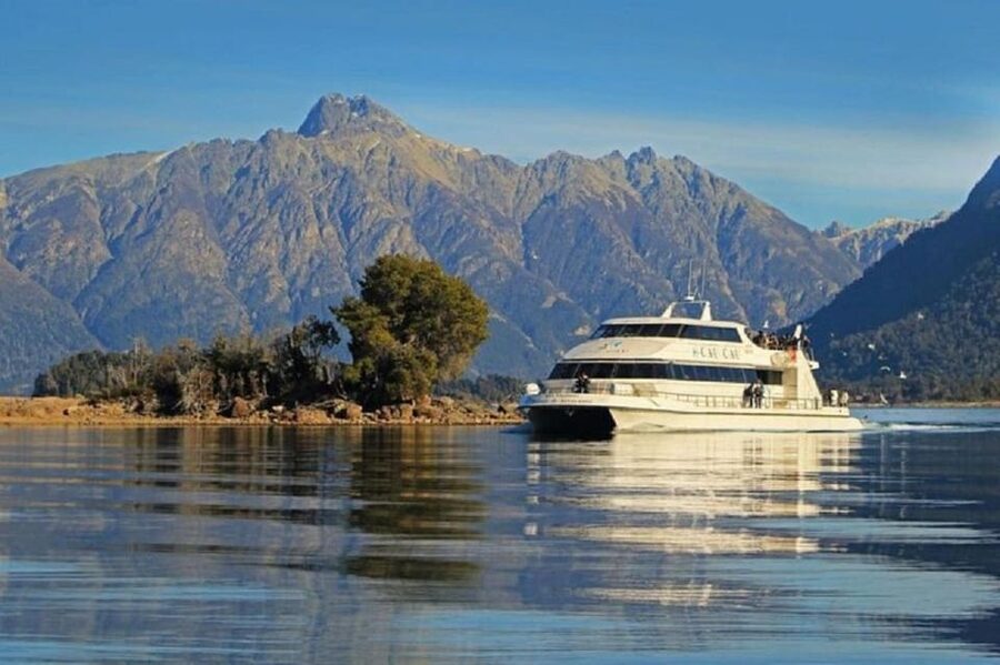 Bariloche Victoria Island and Arrayanes Forest - Booking details that can save you trouble