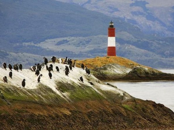 Beagle Channel Navigation with Minitrekking - Why the Beagle Channel Is Worth Your Afternoon
