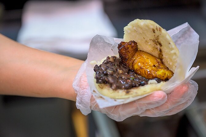 Best Latin Food in Buenos Aires - Argentine empanada with rosso vermouth