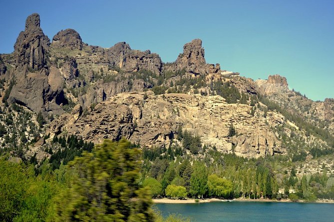 Big Circuit in private - Lago Correntoso and Espejo Lake: quick Seven Lakes highlights