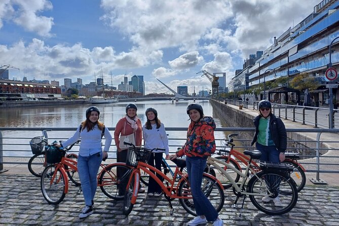 Bike and Sailing Tour: Buenos Aires to the South - Puente de la Mujer and Modern Puerto Madero