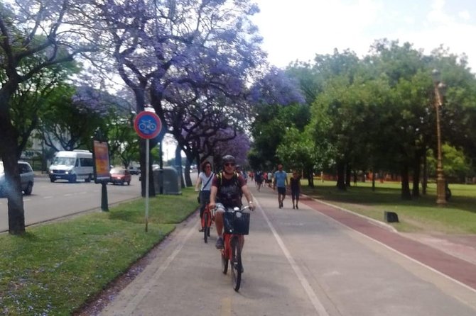 Bike Tour: Buenos Aires to the North - The Law Faculty and Buenos Aires public education