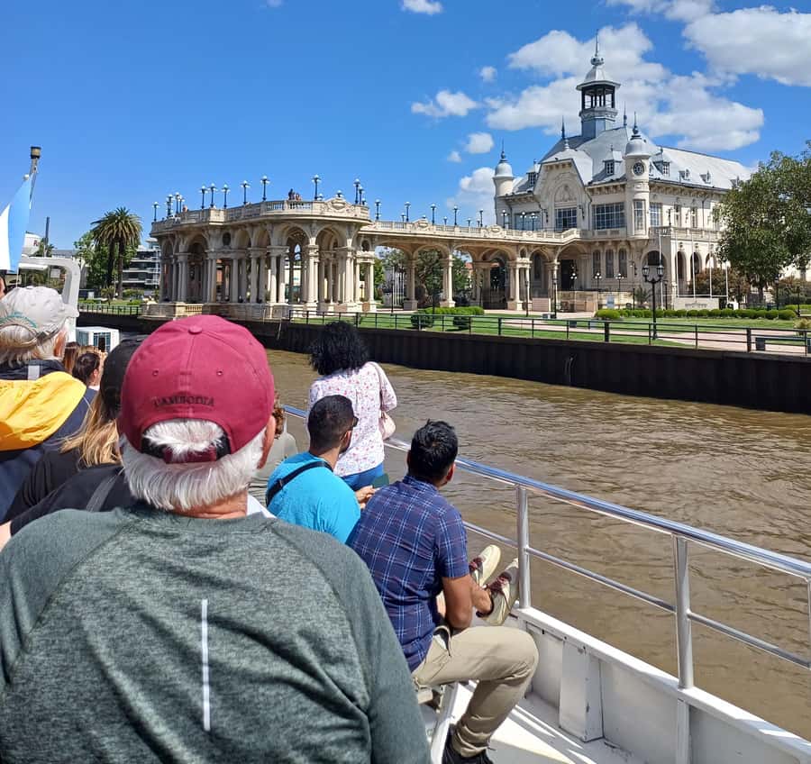 Bike Tour & Sailing Experience in Tigre & the Delta - Who will get the most from this day
