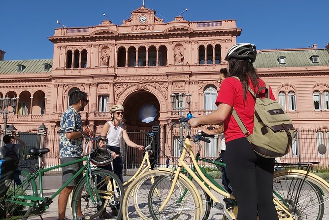 Bike tour the city center and Puerto Madero, mate included - Eva Perón and Plaza de Mayo