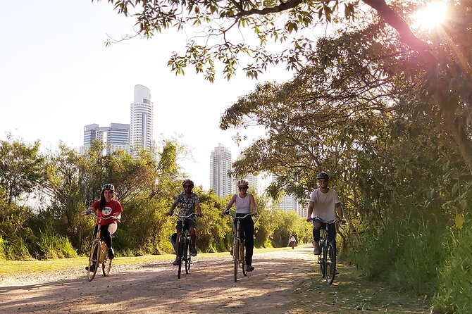 Bike tour the city center and Puerto Madero, mate included - What the $40 Price Delivers