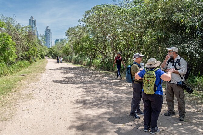 Bird watching and nature in Costanera Sur Ecological Reserve - Javier’s guiding style and the value of a private tour