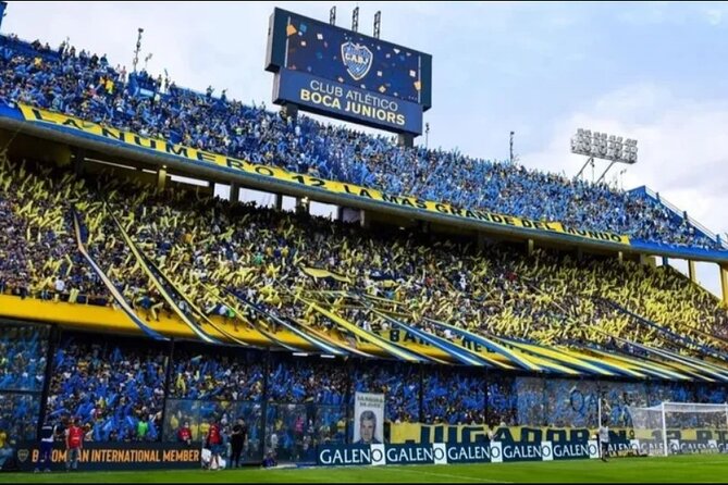 Boca Juniors Tickets for a Match at La Bombonera - What happens in La Boca before the match