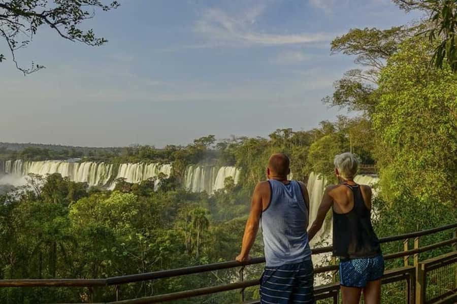 Brazilian and Argentina Falls with Great Adventure on boats - Guides, transfers, and the real value of a small group