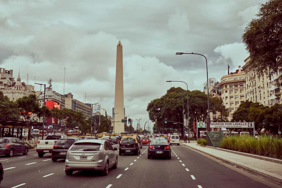 Bueno Aires: City Tour Classic with Optional Boat Ride - Avenida 9 de Julio and the city center