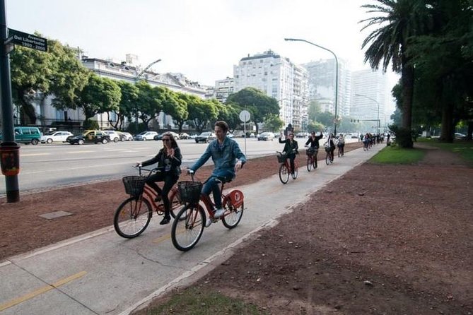 Buenos Aires Bike Tour: North Districts, Recoleta and Palermo - Recoleta and its grand streets
