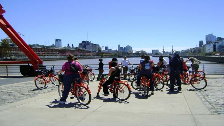 Buenos Aires Bike Tour: South or North Circuit - Who will enjoy this tour most