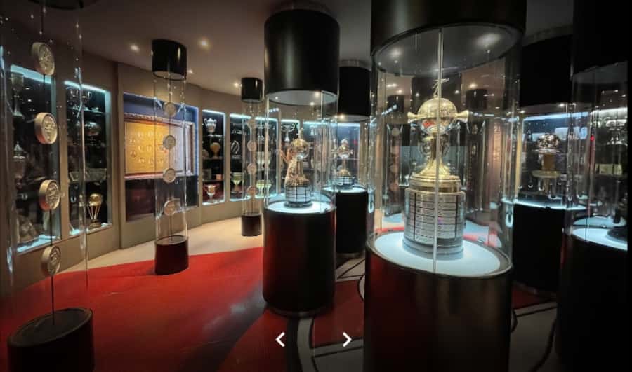 Buenos Aires: Boca Juniors and River Plate Football Tour - Key points at a glance