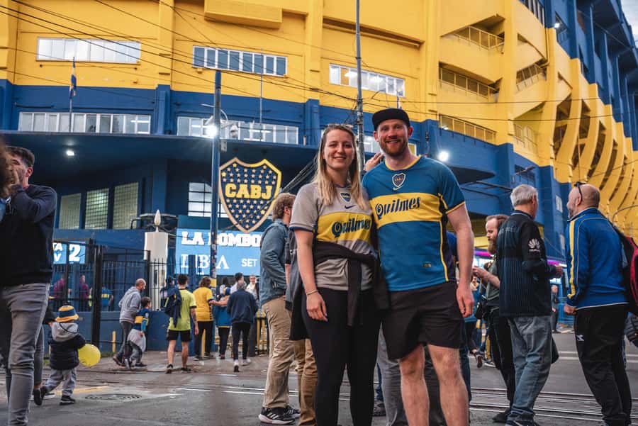 Buenos Aires: Boca Juniors and River Plate Tour with lunch - What the $268 price really includes