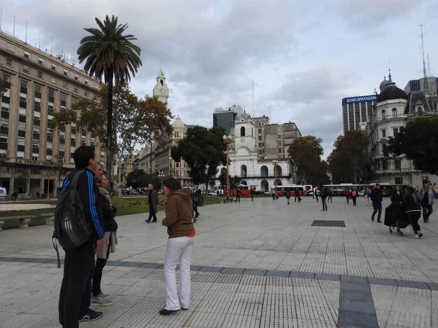 Buenos Aires: City Highlights Guided Tour with Transfer - Caminito and La Boca bring the color