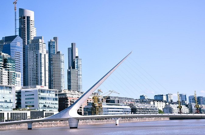 Buenos Aires City Tour - San Telmo shows a different side of the city