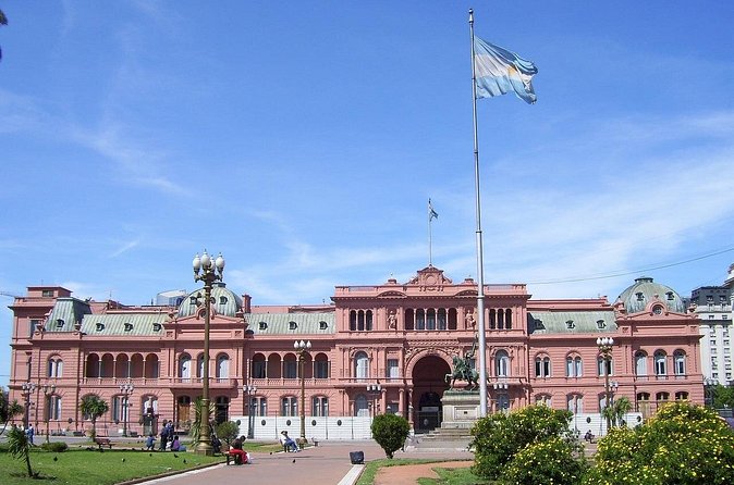 Buenos Aires City Tour - Puerto Madero closes with a newer Buenos Aires