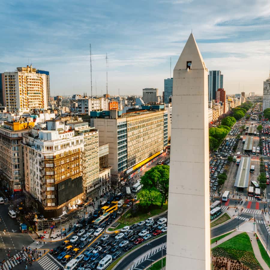 BUENOS AIRES: CITY TOUR PREMIUM - Avenida 9 de Julio and the Obelisk