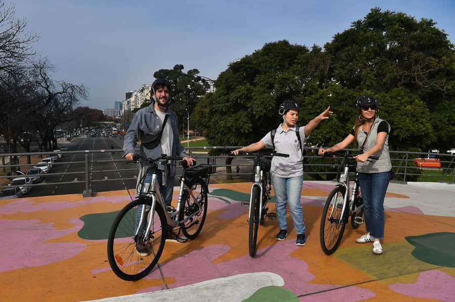 Buenos Aires: E-Bike Tour in the North Circuit of Buenos Aires - Mate and food make the ride feel local