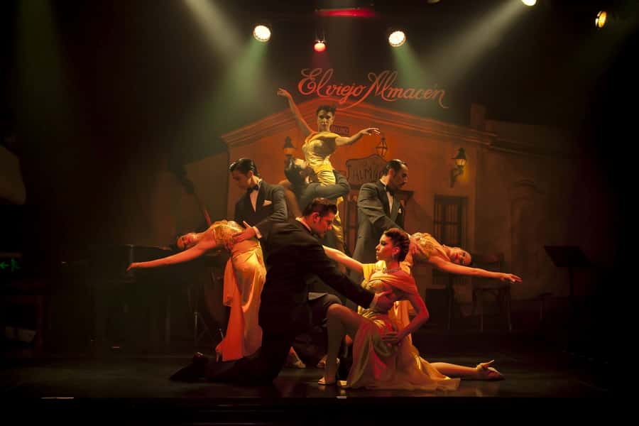 Buenos Aires: El Viejo Almacén Tango Show Ticket & Transfer - Why El Viejo Almacén feels different from a standard dinner show