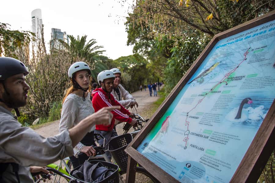 Buenos Aires: Full Day Bike Tour with Lunch - Lunch at Brote Madero
