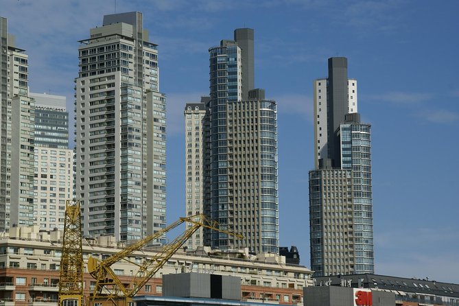 Buenos Aires Half Day City Tour for small groups - Avenida 9 de Julio and the city’s grand center