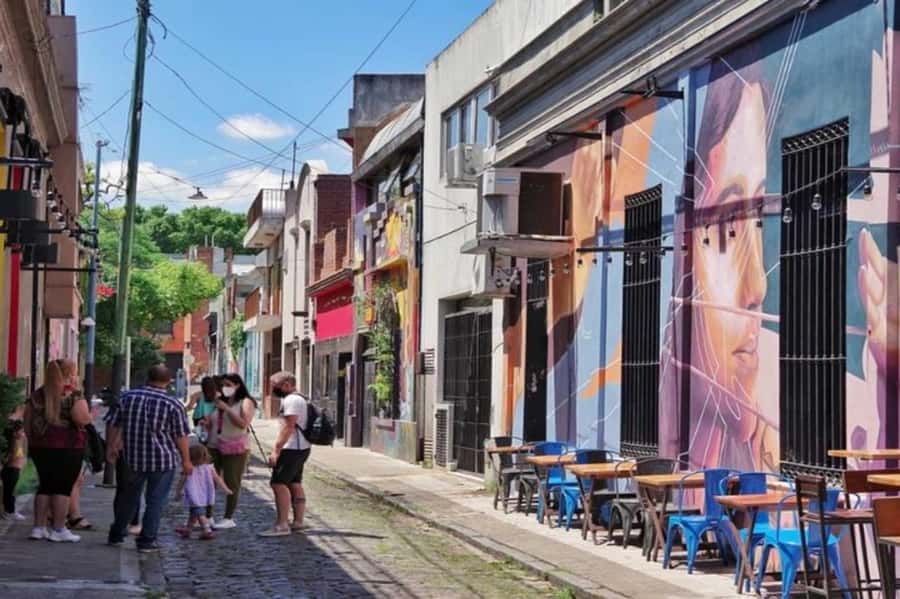 Buenos Aires: Half Day Walking Tour of Palermo & Soho - Key points at a glance