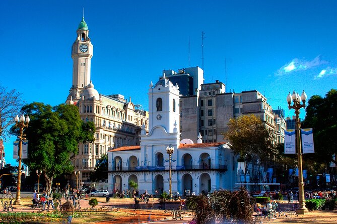 Buenos Aires Hop-On Hop-Off Bus, Free Walking Tours & Discounts - The audio guide is the weak link