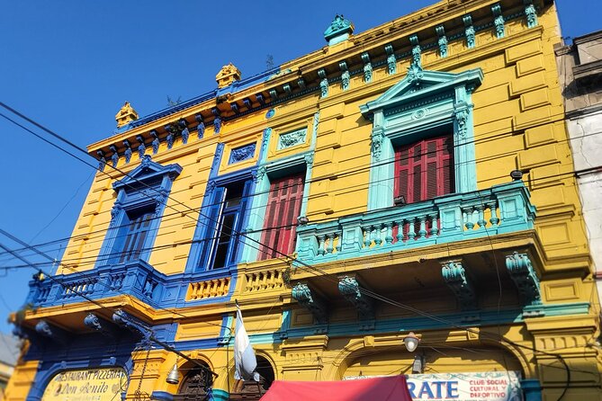 Buenos Aires Immersive Private Tour - Plaza de Mayo and the city’s central symbols