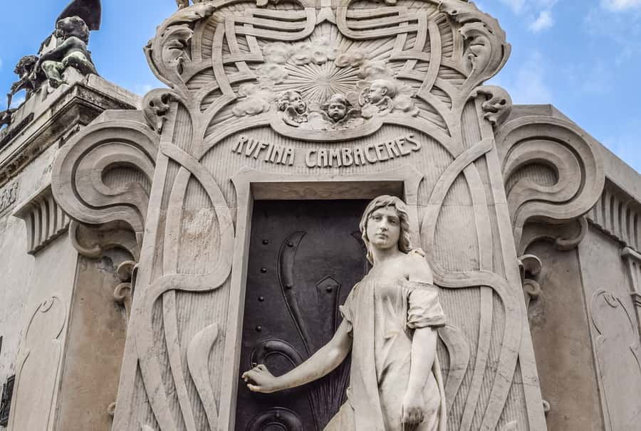 Buenos Aires: La Recoleta Cemetery Guided Tour in English - Key points to know before you go