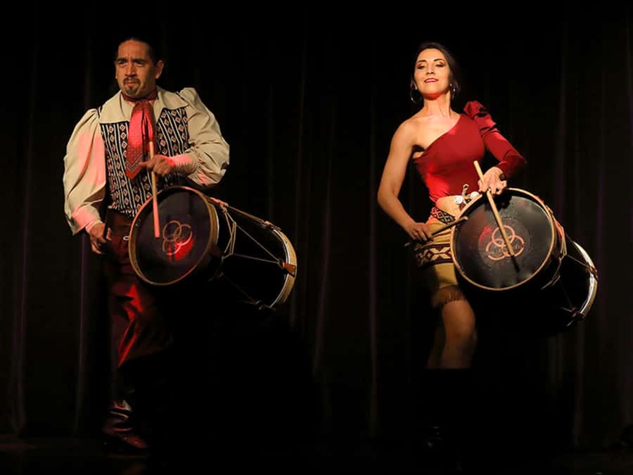 Buenos Aires: Live Michelangelo Tango & Folklore Show Ticket - Folklore dancers and Mariano Mores add variety