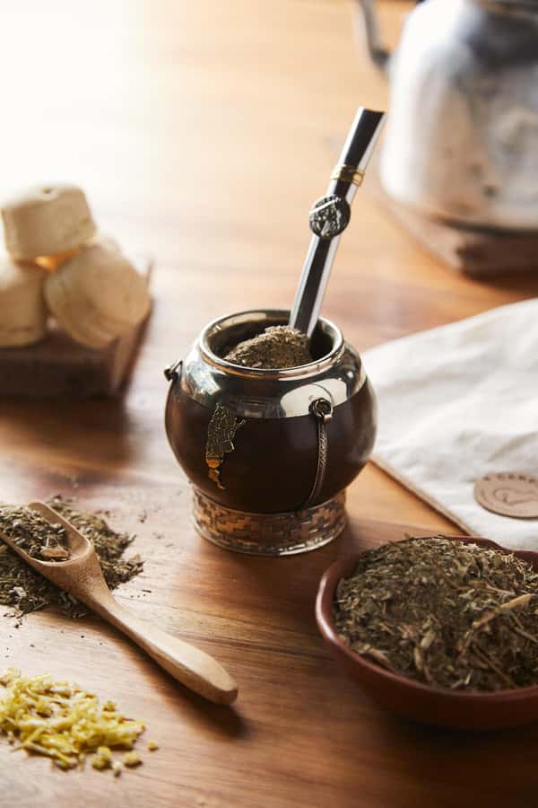 Buenos Aires: Mate Workshop y Otras Yerbas - The first lesson: yerba, cultivation, and production