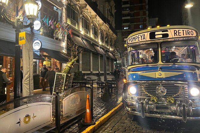 Buenos Aires Michelangelo Tango Dinner-Show & Old-Style Bus Ride - A tango evening in San Telmo