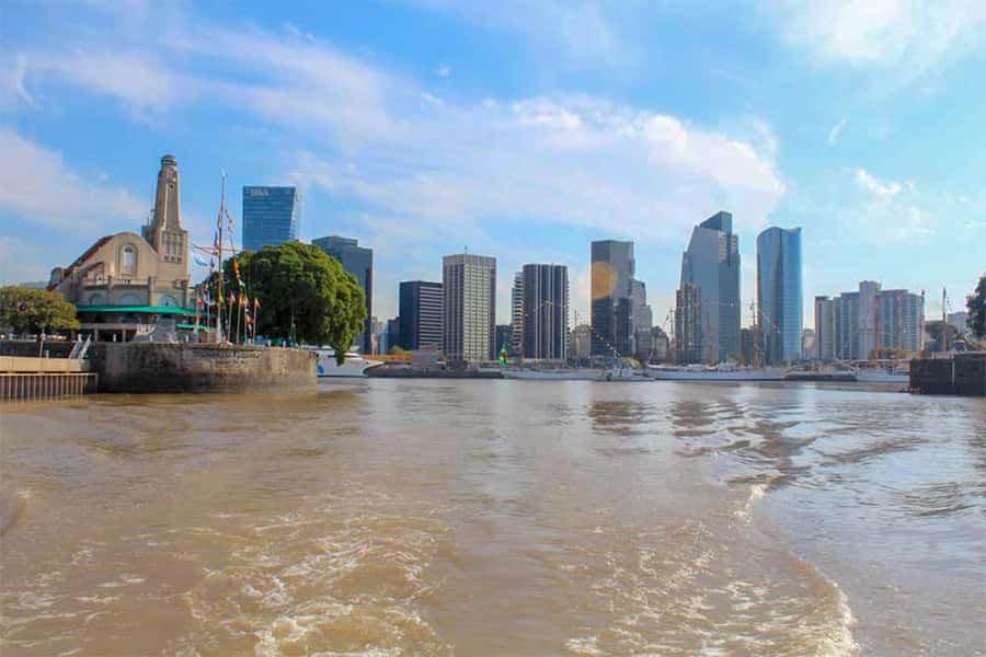 Buenos Aires: Navigation from Pto. Madero to La Boca - Puerto Madero, the Ecological Reserve, and the river horizon